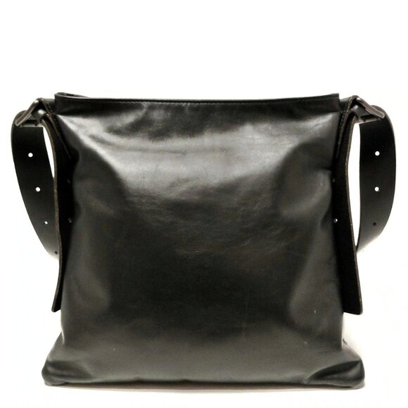 Auth BOTTEGA VENETA Intrecciato - Black Leather B********* Shoulder Bag - Picture 1 of 9
